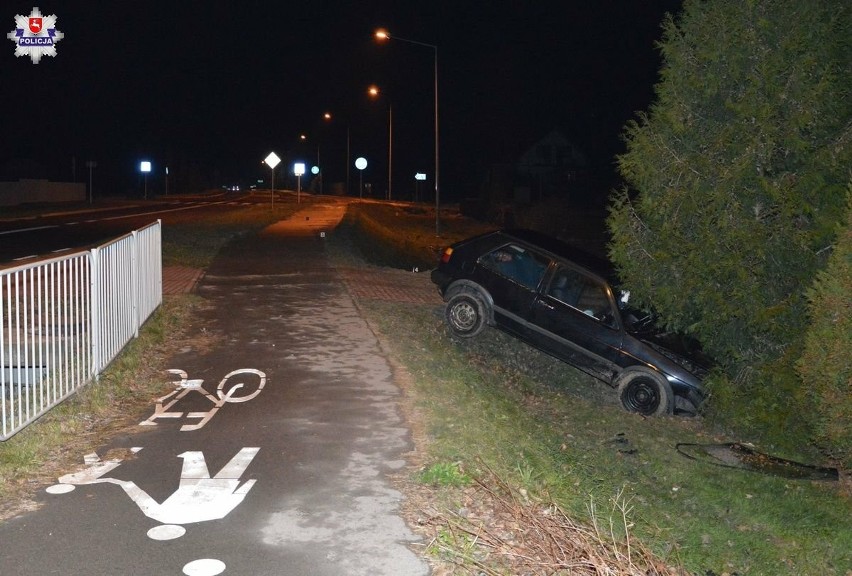 Śmiertelny wypadek w Białobrzegach. 69-latek stracił panowanie nad autem i uderzył w betonowy przepust