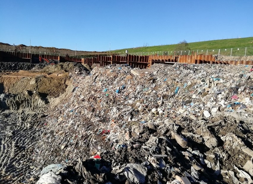 1 mln zł kary za prace przy budowie spalarni śmieci na gdańskich Szadółkach! WIOŚ: nielegalnie wydobywano odpady. ZUT się odwoła