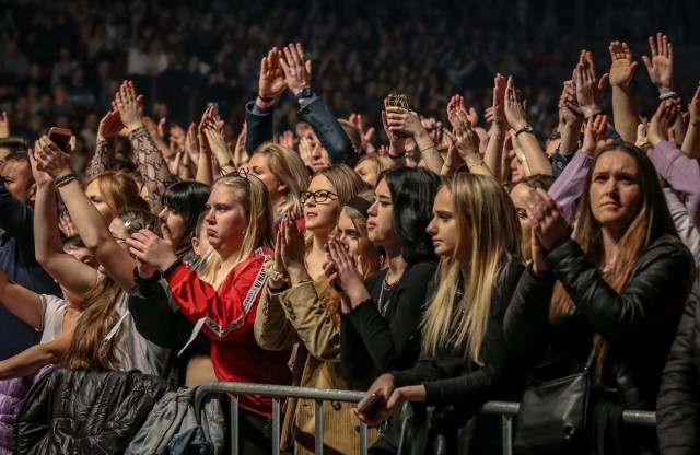 Koncerty, wystawy, pokazy multimedialne i sporo atrakcji dla dzieci, a ponadto także 30. Finał WOŚP. W weekend 29 i 30 stycznia nie sposób się będzie nudzić w mieście. Warto wtedy wyjść z domu i spędzić czas wraz z bliskimi, korzystając z bogatej oferty propozycji kulturalnych! Sprawdź, co się dzieje w weekend w Poznaniu --->