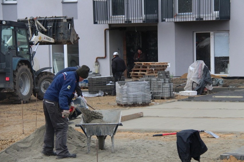 Blok z nowymi mieszkaniami powstał w dzielnicy Ząbkowice