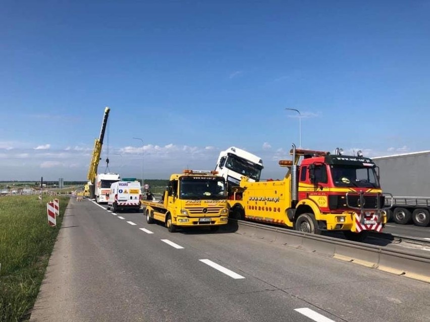Wypadek na autostradzie A1 pod Częstochową...
