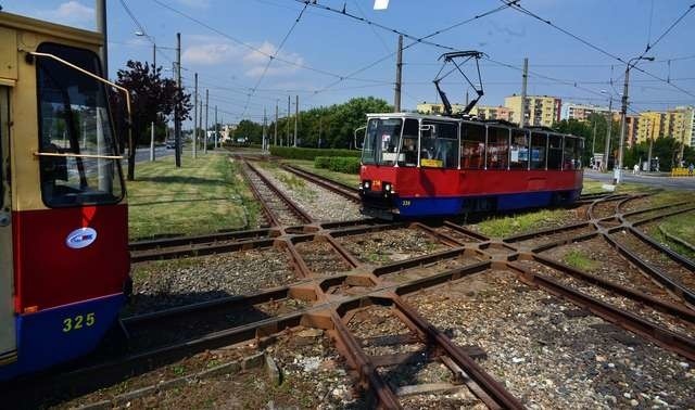 Szpitalna  Wojska Polskiego tramwajSzpitalna  Wojska Polskiego tramwaj