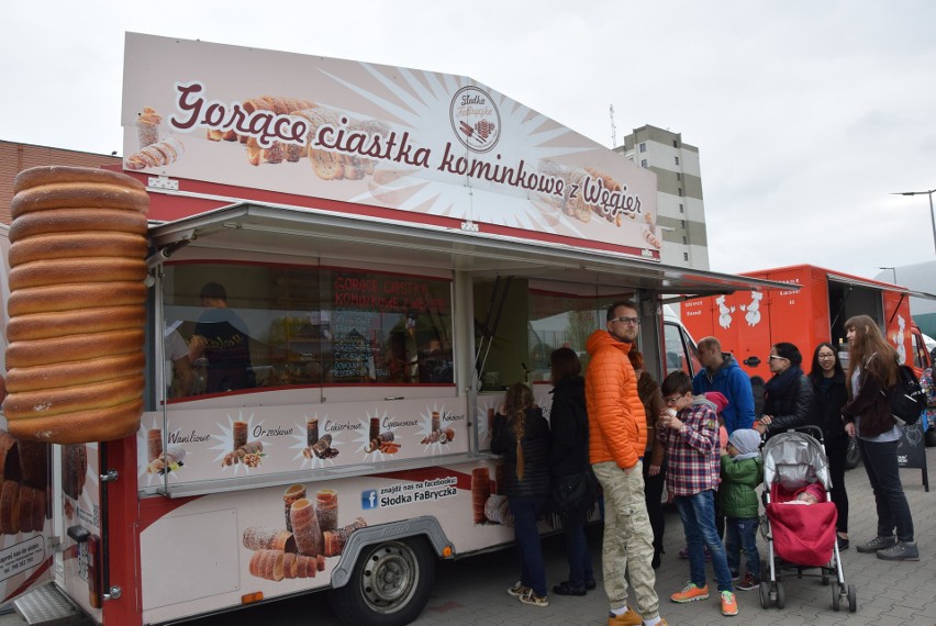 Festiwal Smaków i Foodtrucków w Gorzowie zaczął się sobotę...