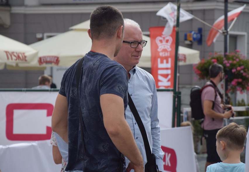 Na początek BeachBall Radom 2018 rozegrano turniej mixtów, w...