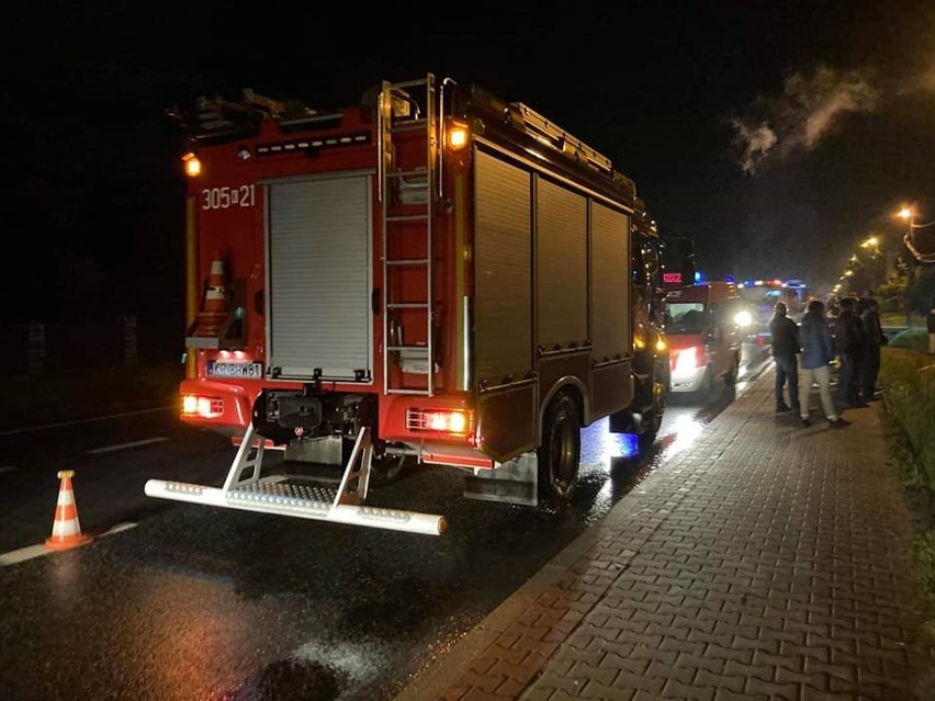 Pożar domu w Przegini wybuchł nocą. Strażacy gasili ogień dwie godziny