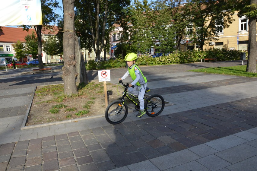 Skawina. Odwołano „Rowerowy Maj”. Akcja zachęcała do jazdy rowerami. Coraz więcej rodziców nimi z dziećmi jeździło do szkół i przedszkoli. 
