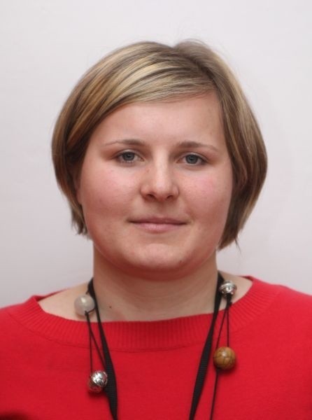 Aneta Kozłowska - pracownik Wydziału Aktywizacji Rynku Pracy Miejskiego Urzędu Pracy w Kielcach, jeden z ekspertów naszego cyklu poradnikowego &#8222;Projekt Praca&#8221;.