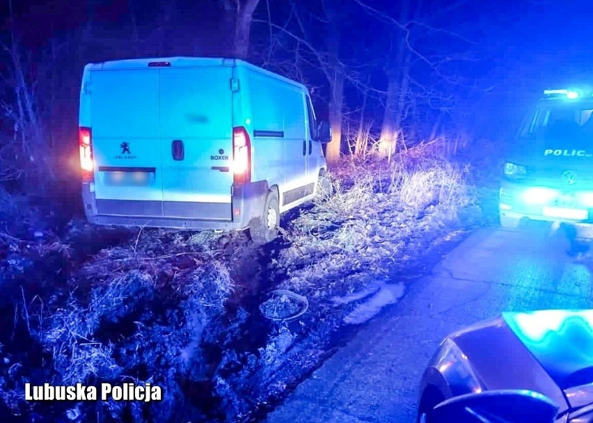 24-latek ukradł w Niemczech busa marki peugeot.