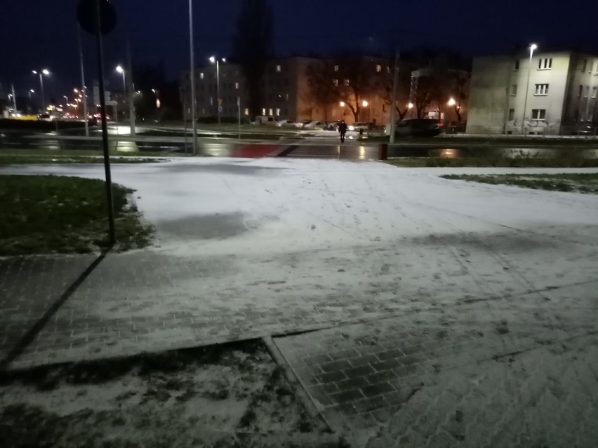 W Toruniu spadł śnieg. Szybko jednak topniał... Zobacz prognozę pogody na grudzień