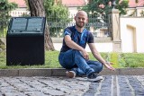 Mariusz Meus - człowiek z geodezyjną misją, który odkrył w Krakowie południk zerowy, ziemne Stonehenge i... pępek świata