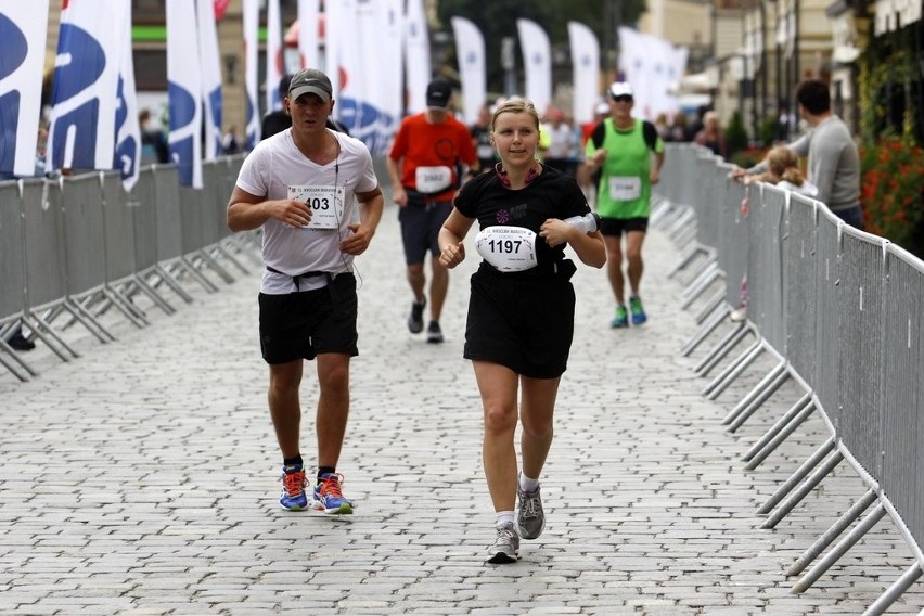 Maraton Wrocław - ZDJĘCIA - zawodnicy z numerami 401 - 600