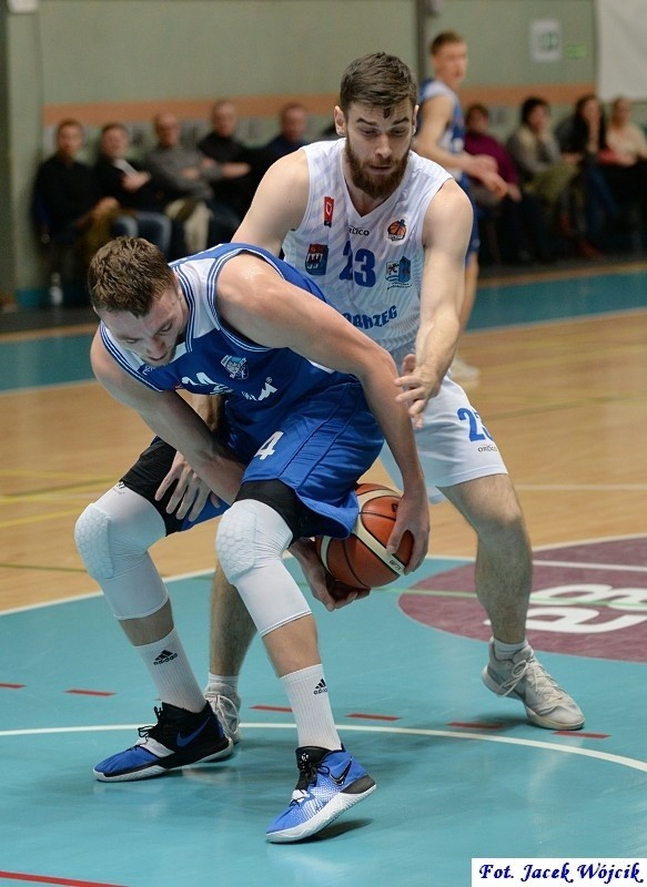 I liga: Energa Kotwica Kołobrzeg - Biofarm Basket Poznań 71:86 [ZDJĘCIA]