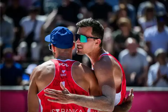 Porażka Bartosza Łosiaka i Michała Bryla w pierwszym meczu turnieju Beach Pro Tour Finals w Dausze