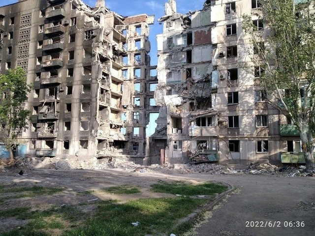 Kiedy w maju 2022 r. Rosjanie ostatecznie podbili miasto, rozpoczęły się prace budowlane nad "nowym" Mariupolem