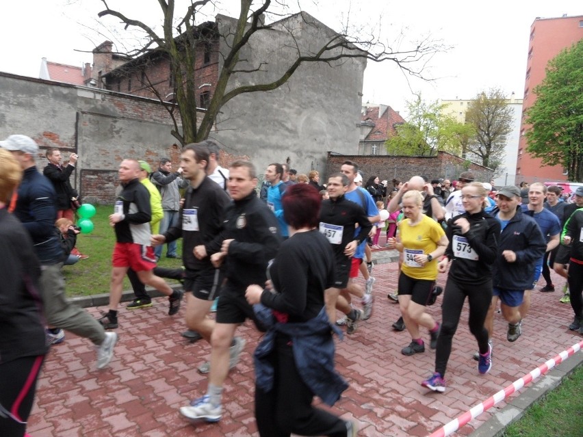 Piknik Sportowy Biegam z Sercem w Gliwicach. Ponad 500 osób pobiegło charytatywnie [ZDJĘCIA]