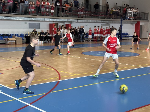 W Radomsku rozgrywany jest etap rejonowy Mistrzostw Polski Liturgicznej Służby Ołtarza w piłce nożnej