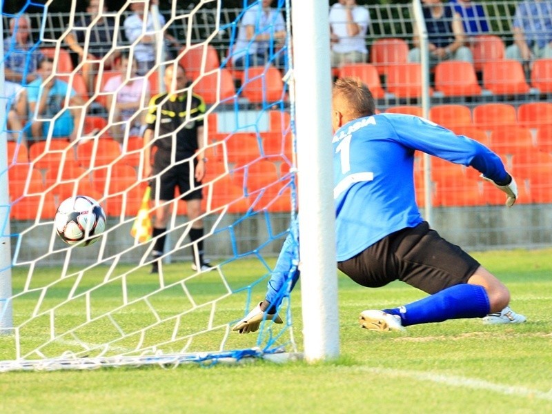 MKS Kluczbork - Calisia Kalisz 0:1