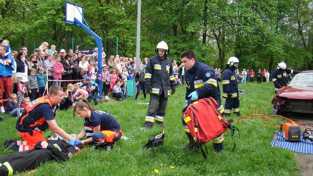 W zeszłym roku strażacy także przeprowadzali pokazy, m.in. udzielania pierwszej pomocy
