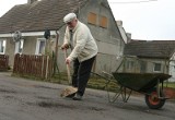 Mieszkańcy ulicy Zamojskiego w Słupsku chcą asfaltu 