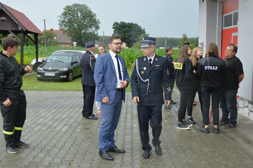 Po pół wieku remiza OSP w Kadłubie Turawskim jest jak nowa