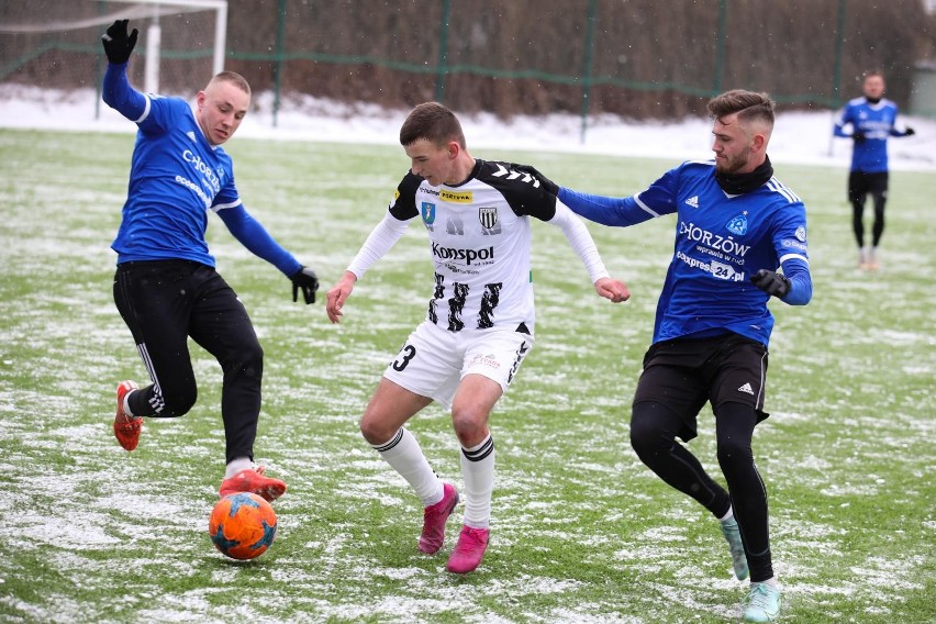 21.02.2022 r. Sparing: Sandecja Nowy Sącz - Ruch Chorzów....