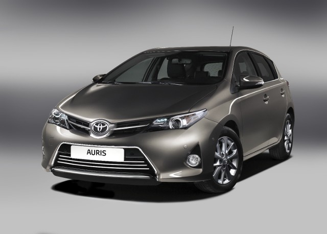 Toyota Auris Fot: Toyota