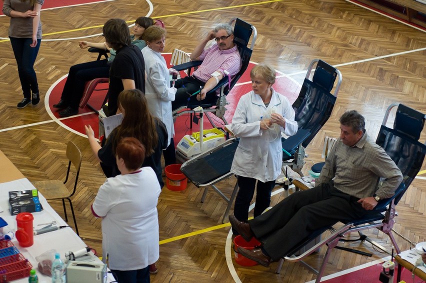Akcja oddawania krwi w LO w Tarnobrzegu