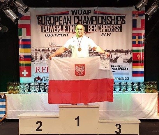 Patryk Szypuła na najwyższym stopniu podium zawodów w Pradze