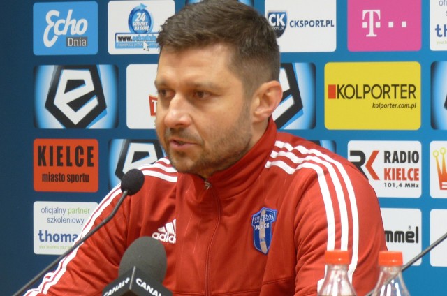 Trener Wisły Marcin Kaczmarek nie był zadowolony z postawy zespołu w Kielcach.