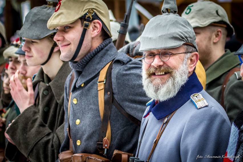 Zimowa bitwa na Mazurach 2019. 100 rekonstruktorów z Polski, Litwy, Niemiec, Rosji i Białorusi w inscenizacji walk z 1915 r. 