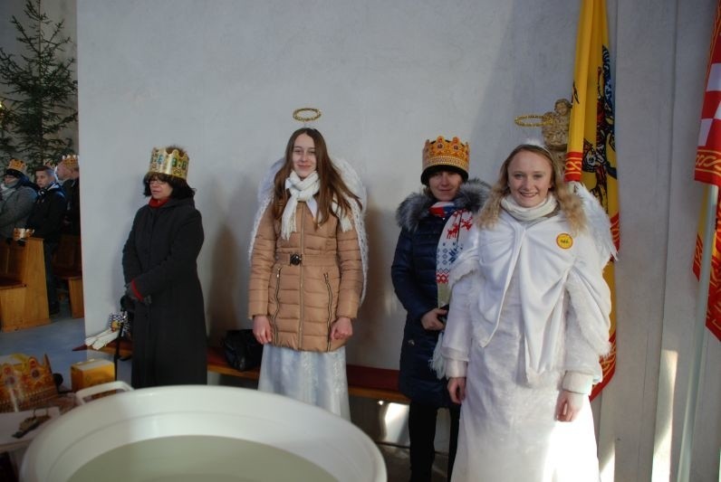 W poniedziałek, 6 stycznia,  obchodzimy święto Trzech Króli - w parafiach powiatu radziejowskiego bedą msze i tradycyjne orszaki