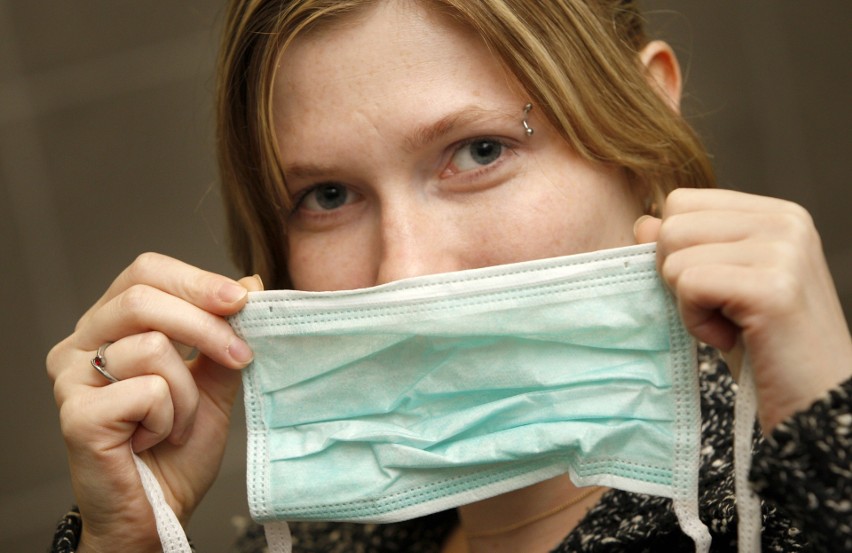 Wirusy grypy zaatakowały w Łodzi! Tłumy chorych w przychodniach. Chorują dorośli i dzieci, częściej te w wieku szkolnym niż przedszkolnym