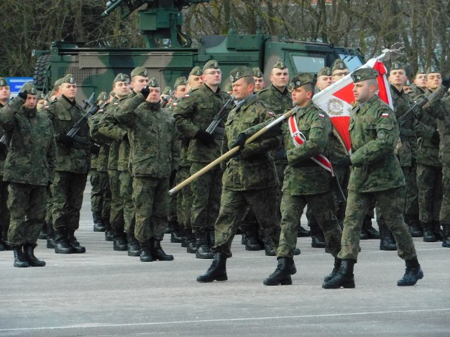 W sobotę w Centrum Szkolenia Sił Powietrznych w Koszalinie przysięgę wojskową złożyli żołnierze służby przygotowawczej.