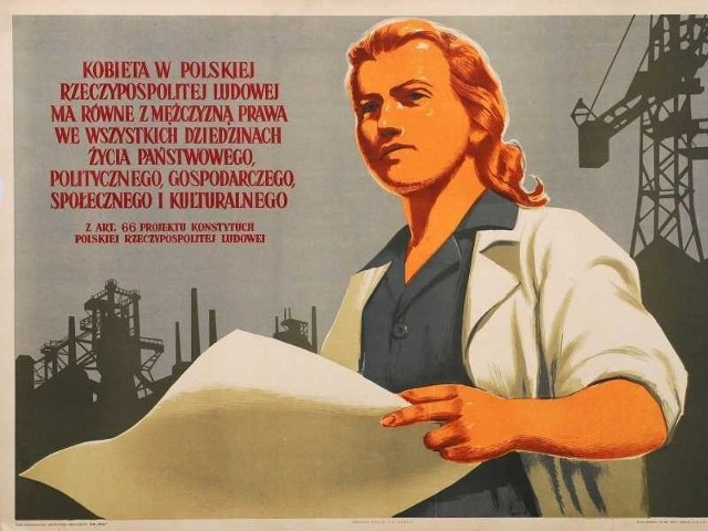 Plakaty socrealistyczne przekazywały państwową propagandę. Na wystawie zobaczymy ich przykłady.