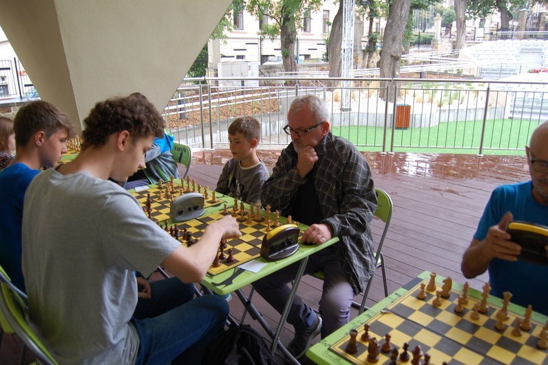 Turnieje szachowe w Amfiteatrze Letnim w Tarnowie