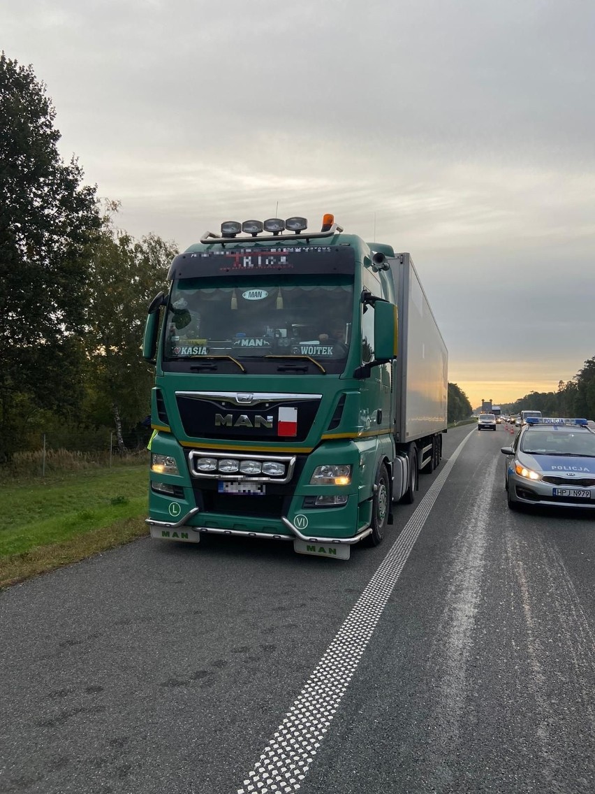 Wypadek na autostradzie A4 na wysokości Niemodlina. Bus...