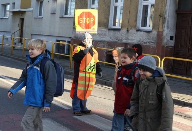 W piątek dzieci na ulicy Henryka Pobożnego w Słupsku przechodziły przez jezdnię z pełnym poczuciem bezpieczeństwa. 