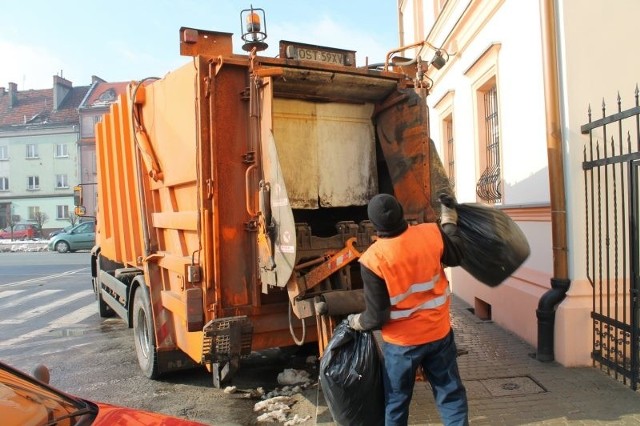 Radni uznali, że uchwała wsprawie odpadów ograniczałaby swobodę prowadzenia działalności gospodarczej.