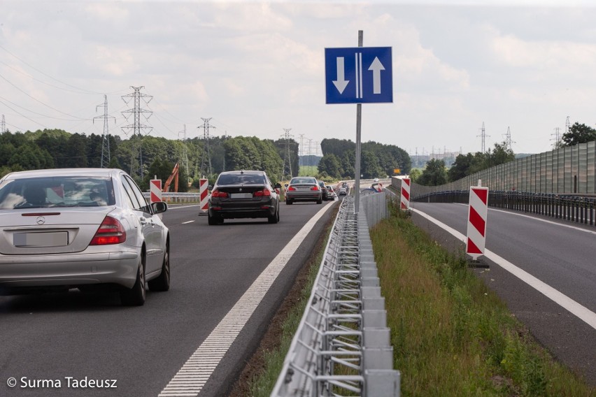 Obwodnica Kobylanki ma już dwie jezdnie. Auta wjechały na nową nitkę ZDJĘCIA 