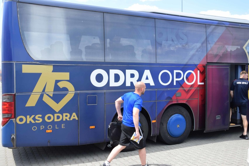 Przedstawiciele Odry Opole są już w drodze na mecz do...
