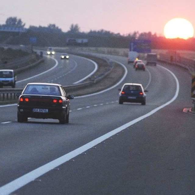 Prószkowskim odcinkiem autostrady A4 jeździmy już od siedmiu lat, a końca sporu o zwrot kary nie widać.