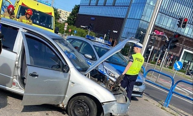 Pościg policji w Gdańsku. Udało się złapać mężczyznę, który notorycznie łamał prawo, a w swoim samochodzie posiadał narkotyki