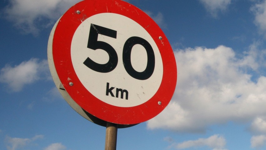 Od marca 2021 r. ograniczenie prędkości do 50 km/h na...