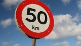 Uwaga, kierowcy! Od marca 2021 r. ograniczenie prędkości do 50 km/h na alejach Grunwaldzkiej i Zwycięstwa