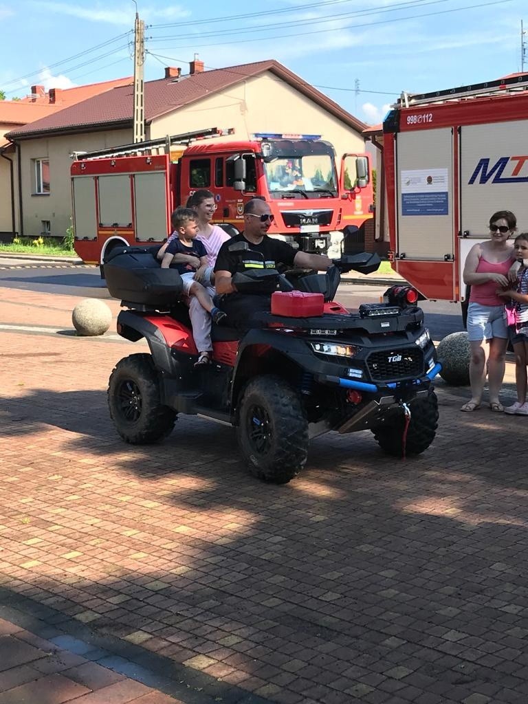 W Klwowie odbyła się wielka parada wozów strażackich z Ochotniczych Straży Pożarnych