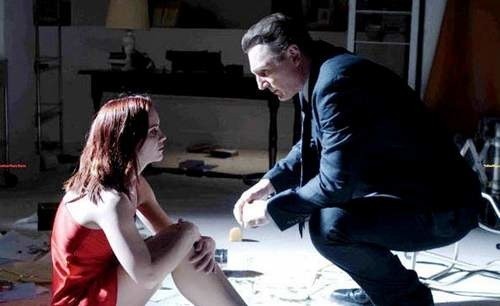 Christina Ricci i Liam Neeson w "After.Life"