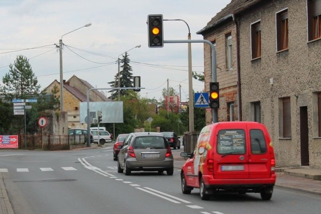 Kierowcy są sceptycznie nastawieni do pomysłu władz. Nie wierzą, że nowy system rozładuje korki w mieście.