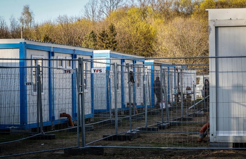 Osiedle kontenerów przy ul. Zielonogórskiej w Gdańsku zwane...