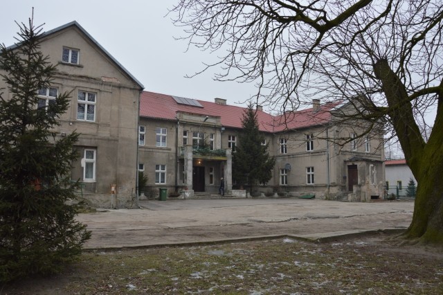 Termomodernizacja pałacu w Warszewicach to priorytetowe, tegoroczne zadanie w gminie Łubianka