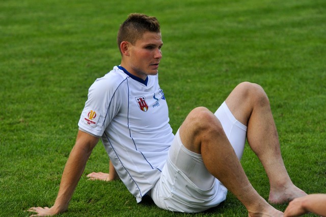 Ostatnie pół roku Wojciech Kochański spędził w MKS-ie Kluczbork, teraz rozpoczął przygotowania ze Stalą Brzeg.